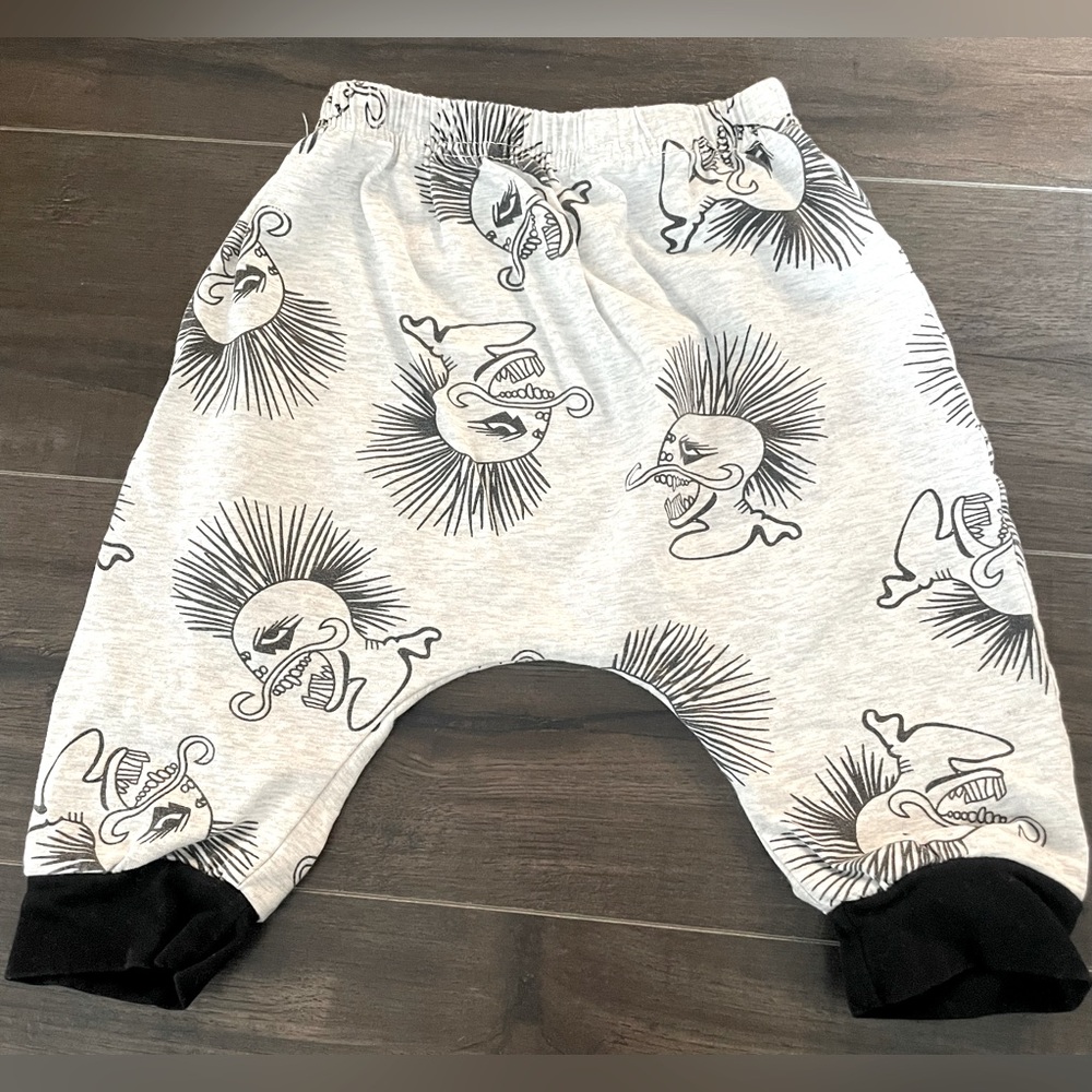 Gulirifei - Punk Rock Pants - SIZE 12 Months